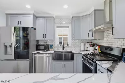 21 Bucknell Way, Hopatcong, NJ 07843 - Photo 11