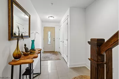 156 Mountain Ave #8, Springfield Twp., NJ 07081 - Photo 5