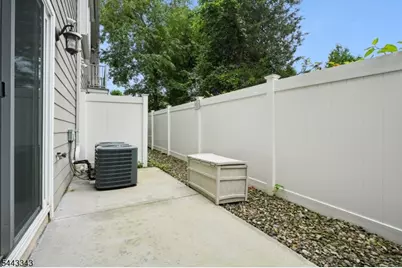 156 Mountain Ave #8, Springfield Twp., NJ 07081 - Photo 9