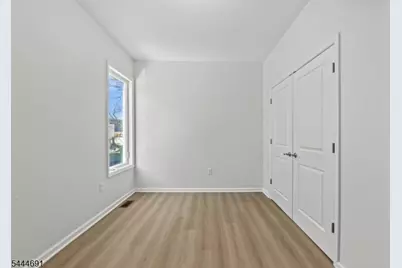 18 Charles St, Bloomfield, NJ 07003 - Photo 7