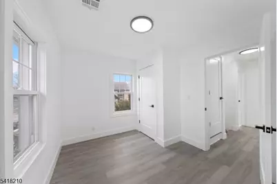 43 S Michigan Ave, Kenilworth, NJ 07033 - Photo 11