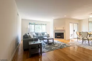 107 Rockledge Terrace, Haledon, NJ 07508 - Photo 5
