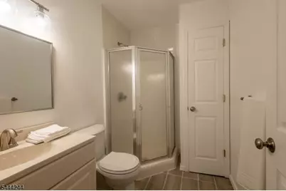 107 Rock Ledge Ter, Haledon, NJ 07508 - Photo 23