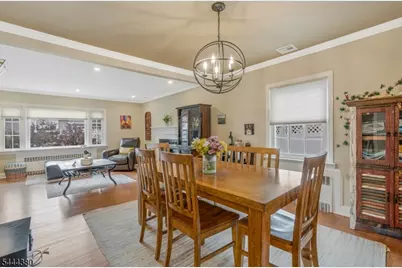 307 Minute Arms Rd, Union Township, NJ 07083 - Photo 7
