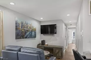 17 Thomas St, Bloomfield, NJ 07003 - Photo 3