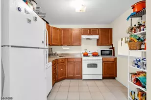 57 Fisher Dr, Franklin Township, NJ 08823 - Photo 9
