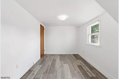 76 Schuyler Ave #2, North Arlington, NJ 07031 - Photo 15