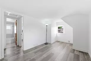 76 Schuyler Ave, North Arlington, NJ 07031 - Photo 7