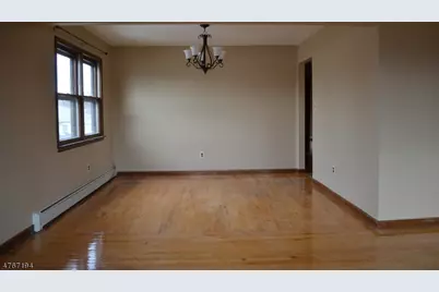245 Orchard St, Elmwood Park, NJ 07407 - Photo 7