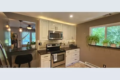 9 Harrison Rd, Riverdale, NJ 07444 - Photo 3