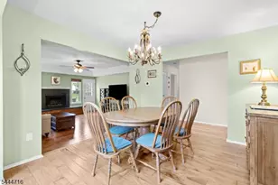 357 Cotswold Pl, Franklin Township, NJ 08873 - Photo 9