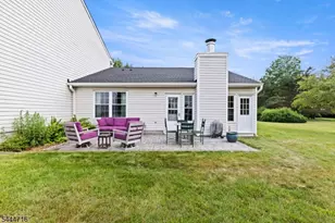 357 Cotswold Pl, Franklin Township, NJ 08873 - Photo 25