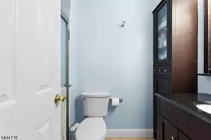 357 Cotswold Pl, Franklin Township, NJ 08873 - Photo 19