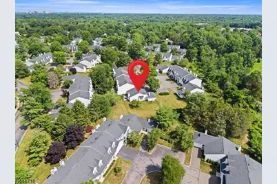 357 Cotswold Pl, Franklin Township, NJ 08873 - Photo 31