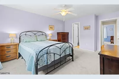 357 Cotswold Pl, Franklin Township, NJ 08873 - Photo 17