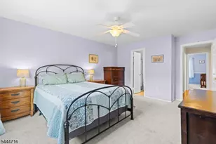 357 Cotswold Pl, Franklin Township, NJ 08873 - Photo 17