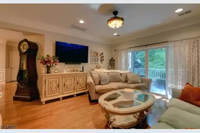 1113 Warrens Way, Wanaque, NJ 07465 - Photo 7