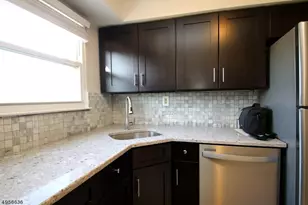 515 Andria Ave, Hillsborough Township, NJ 08844 - Photo 5