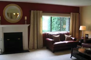 147 Castle Ridge Dr, East Hanover Township, NJ 07936 - Photo 7