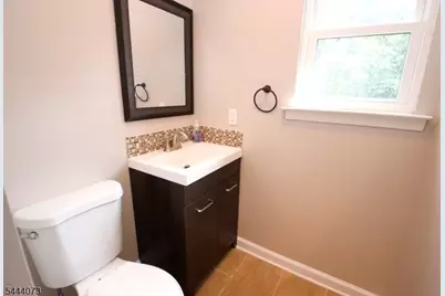 1404 Normandy Ct #1404, Raritan Township, NJ 08822 - Photo 21