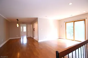 1404 Normandy Ct, Raritan Township, NJ 08822 - Photo 5