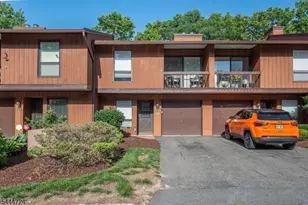 1068 Treetops, Wharton, NJ 07885 - Photo 19