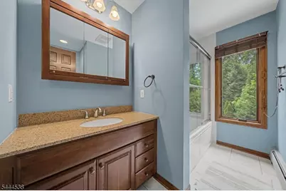 4 Unneberg Ave, Roxbury Township, NJ 07876 - Photo 17
