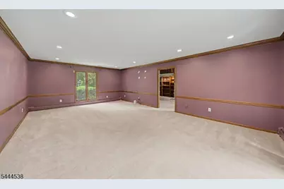 4 Unneberg Ave, Roxbury Township, NJ 07876 - Photo 11