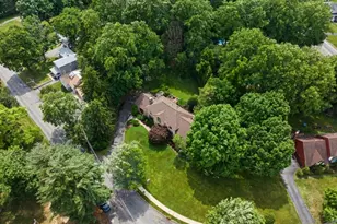 4 Unneberg Ave, Roxbury Township, NJ 07876 - Photo 33