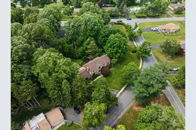 4 Unneberg Ave, Roxbury Township, NJ 07876 - Photo 35
