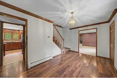 4 Unneberg Ave, Roxbury Township, NJ 07876 - Photo 3