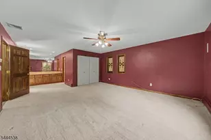 4 Unneberg Ave, Roxbury Township, NJ 07876 - Photo 19
