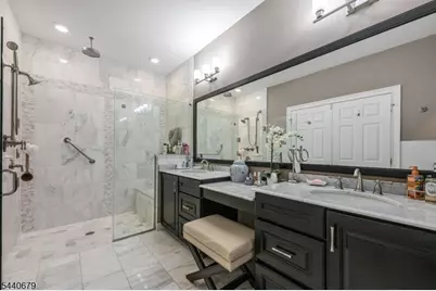 105 Van Cleef Dr, Readington Twp., NJ 08889 - Photo 15