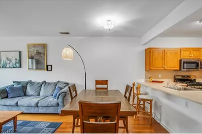 202 Cleveland Ln, Rockaway Township, NJ 07866 - Photo 9