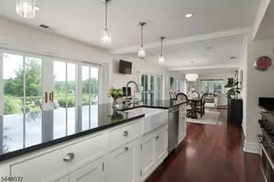 8 Flanders Valley Ct, Montgomery Township, NJ 08558 - Photo 5