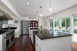 8 Flanders Valley Ct, Montgomery Township, NJ 08558 - Photo 9