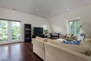 8 Flanders Valley Ct, Montgomery Township, NJ 08558 - Photo 19