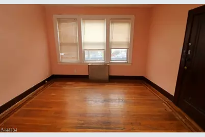 270 N 12th St, Newark, NJ 07107 - Photo 9
