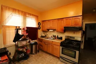 270 N 12th St, Newark, NJ 07107 - Photo 17