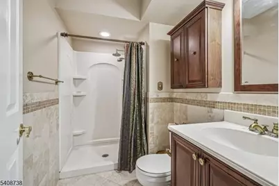 27 Espy Rd #7, Caldwell, NJ 07006 - Photo 15