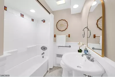 510 Eagle Rock Ave, Roseland, NJ 07068 - Photo 13