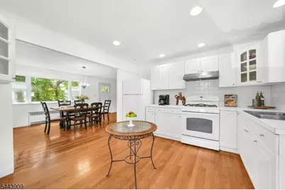 510 Eagle Rock Ave, Roseland, NJ 07068 - Photo 3