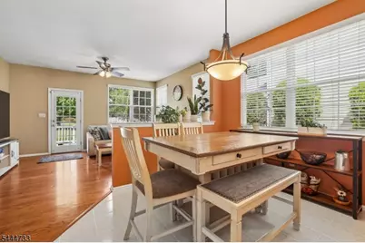 10 Redmond Ct, Bridgewater, NJ 08807 - Photo 9