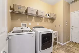 10 Redmond Ct, Bridgewater, NJ 08807 - Photo 13