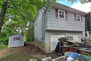 9 Marshall Trail, Hopatcong, NJ 07843 - Photo 3