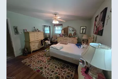 9 Marshall Trl, Hopatcong, NJ 07843 - Photo 13