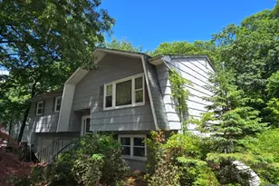9 Marshall Trail, Hopatcong, NJ 07843 - Photo 5