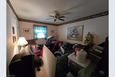9 Marshall Trl, Hopatcong, NJ 07843 - Photo 15
