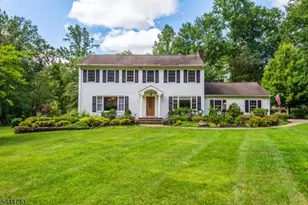 9 Francis Ln, Chester, NJ 07930 - Photo 3