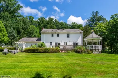 9 Francis Ln, Chester, NJ 07930 - Photo 7